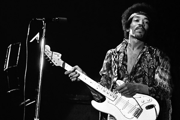 Hace 50 años fallecía Jimi Hendrix, considerado el mejor guitarrista de la historia