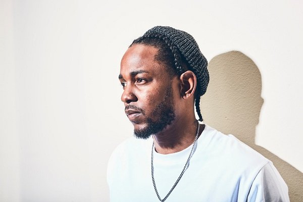 Kendrick Lamar encabeza la lista de nominados a los Premios Grammy