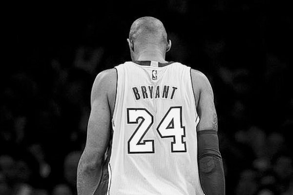 El mundo de la música reaccionó ante la sorpresiva muerte de Kobe Bryant
