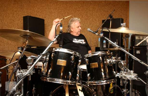 Falleció Lee Kerslake, baterista de Uriah Heep y Ozzy Osbourne