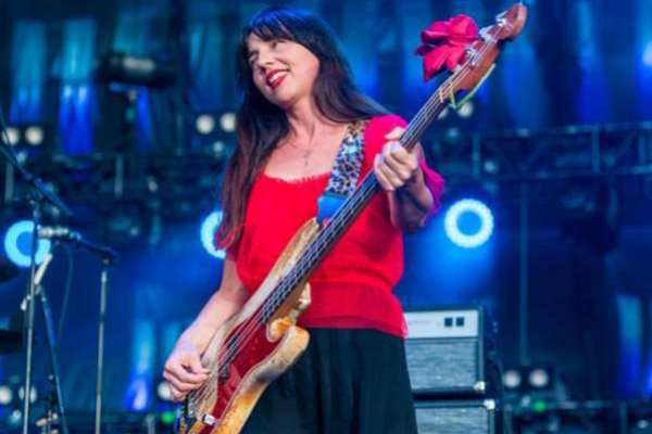 La bajista Paz Lenchantin deja Pixies mientras la banda anuncia su reemplazo