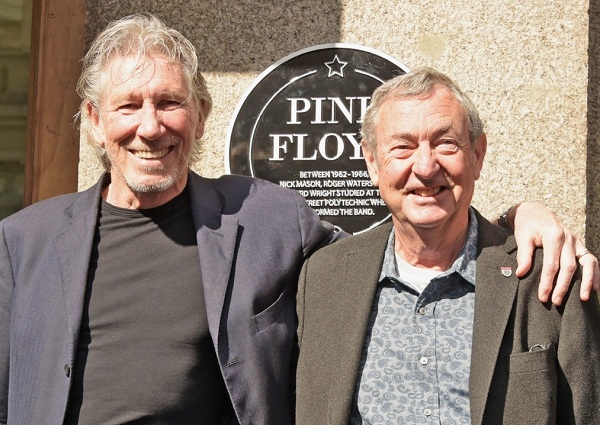 Pink Floyd cumplió 50 años y lo celebró descubriendo una placa