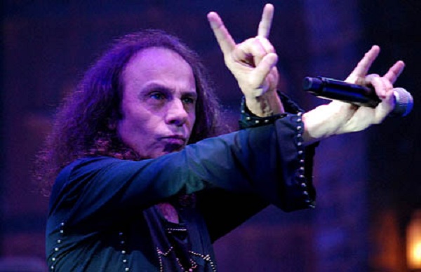 Va tomando forma la gira con el holograma de Ronnie James Dio