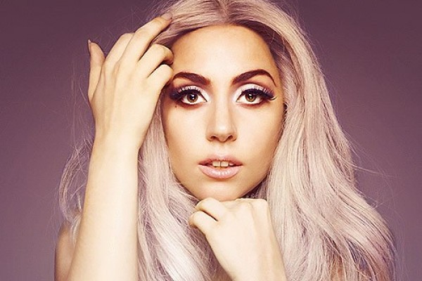 Lady Gaga se pone al frente de una campaña contra la violencia de género