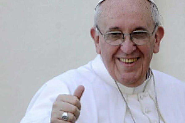 El Papa Francisco lanza un tema de rock progresivo, «Wake Up! Go! Go! Forward»