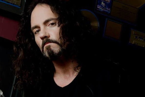 Falleció en el escenario Nick Menza, ex baterista de Megadeth