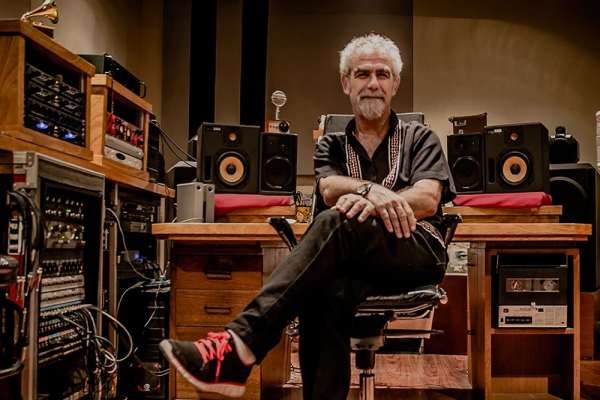 El ingeniero Mario Breuer revela detalles de discos icónicos del rock argentino de los 80