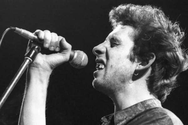 Murió a los 65 años Shane MacGowan, cantante de The Pogues