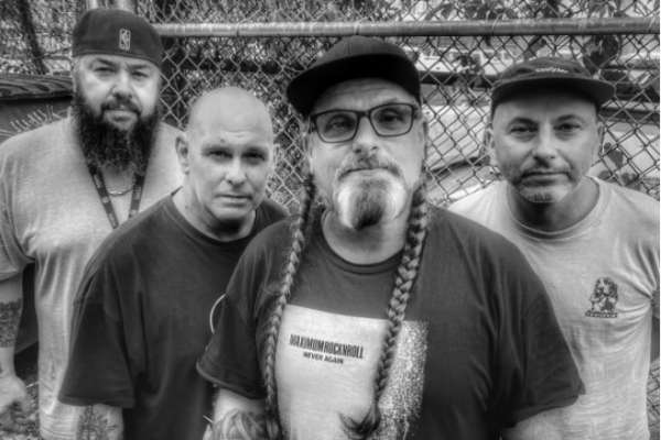 7 Seconds, los pioneros del hardcore punk, se presentan en la Argentina