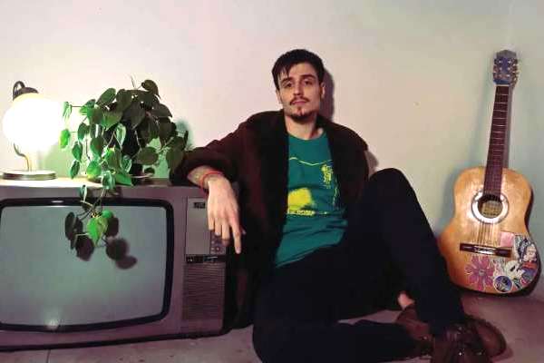 Ulises Butrón (hijo): «Con las canciones de ‘Microteatro’ quería contar una historia»