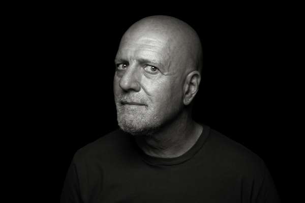 Gustavo Cordera comparte «El italiano», otro adelanto de su próximo disco de estudio
