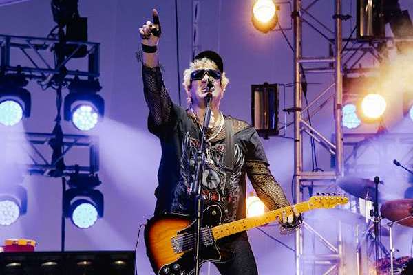 Pity Álvarez, el «rey sin corona», vuelve a Mendoza